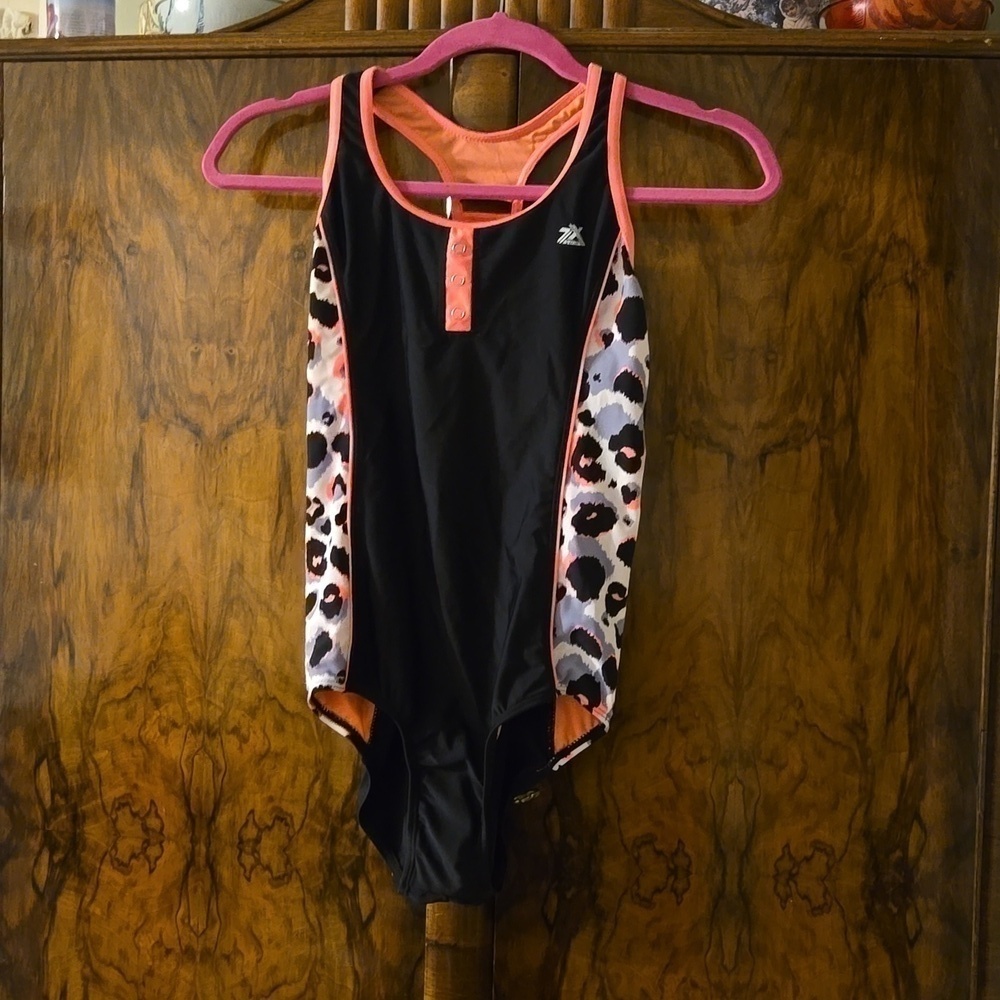 ZeroXposur Big Girls Pretty Plus One Piece Swimsuit Size 14P Large NWT